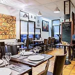Hotel Des Arcades De - Grand Paris Sud 3*