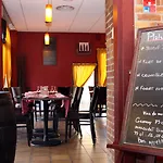 Des Arcades De - Grand Paris Sud 3*