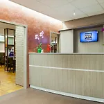 Des Arcades De - Grand Paris Sud 3* Cachan